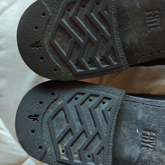 Frye Black Tyler Lace Up Combat Style Boot - gently worn - Picture 4 of 10